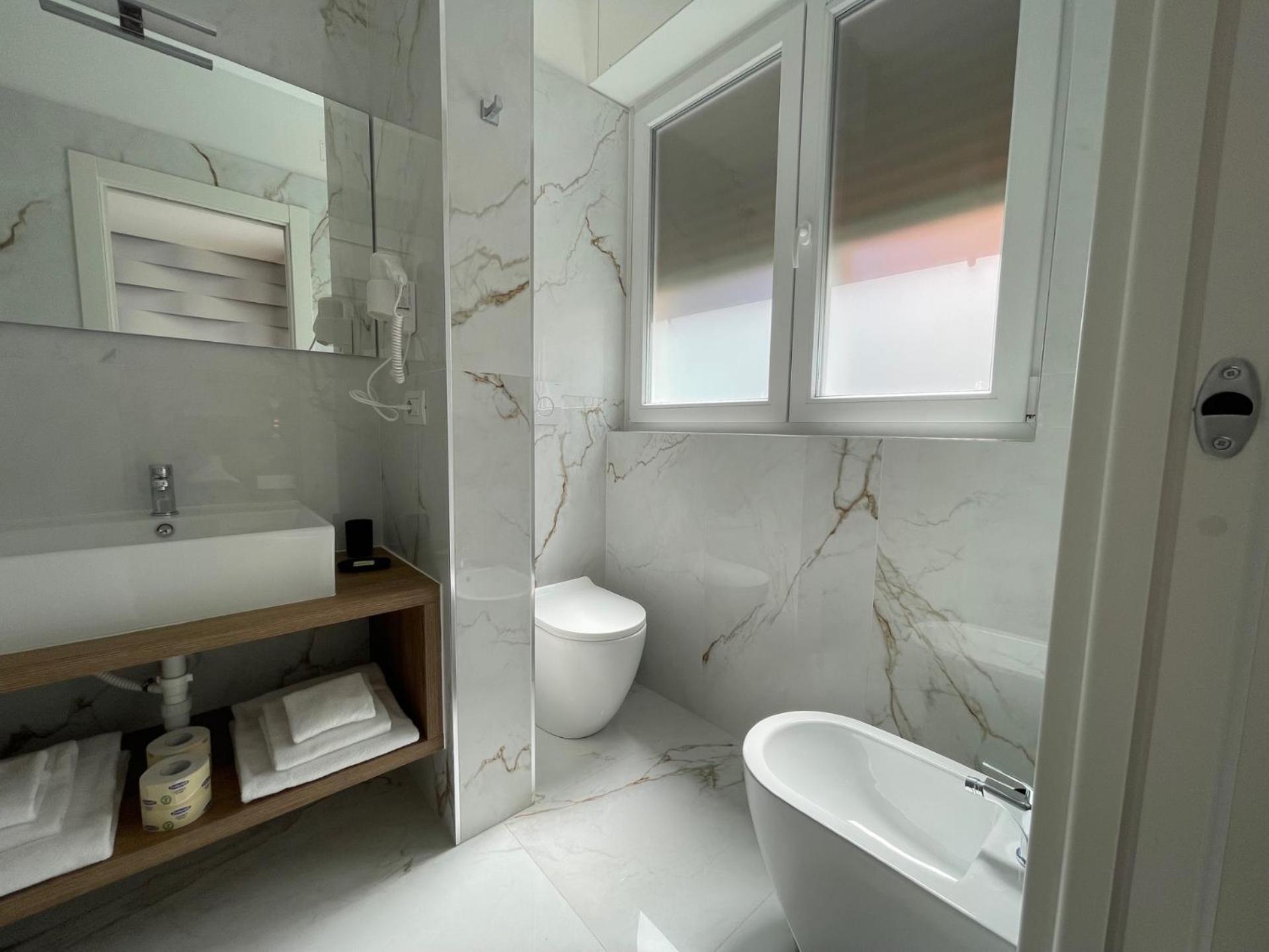 Martini Suite 2 Bari Zewnętrze zdjęcie